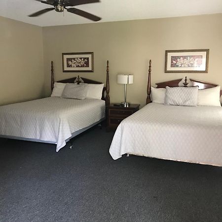 Columbia Lakes Hotel & Conference Center West Columbia エクステリア 写真