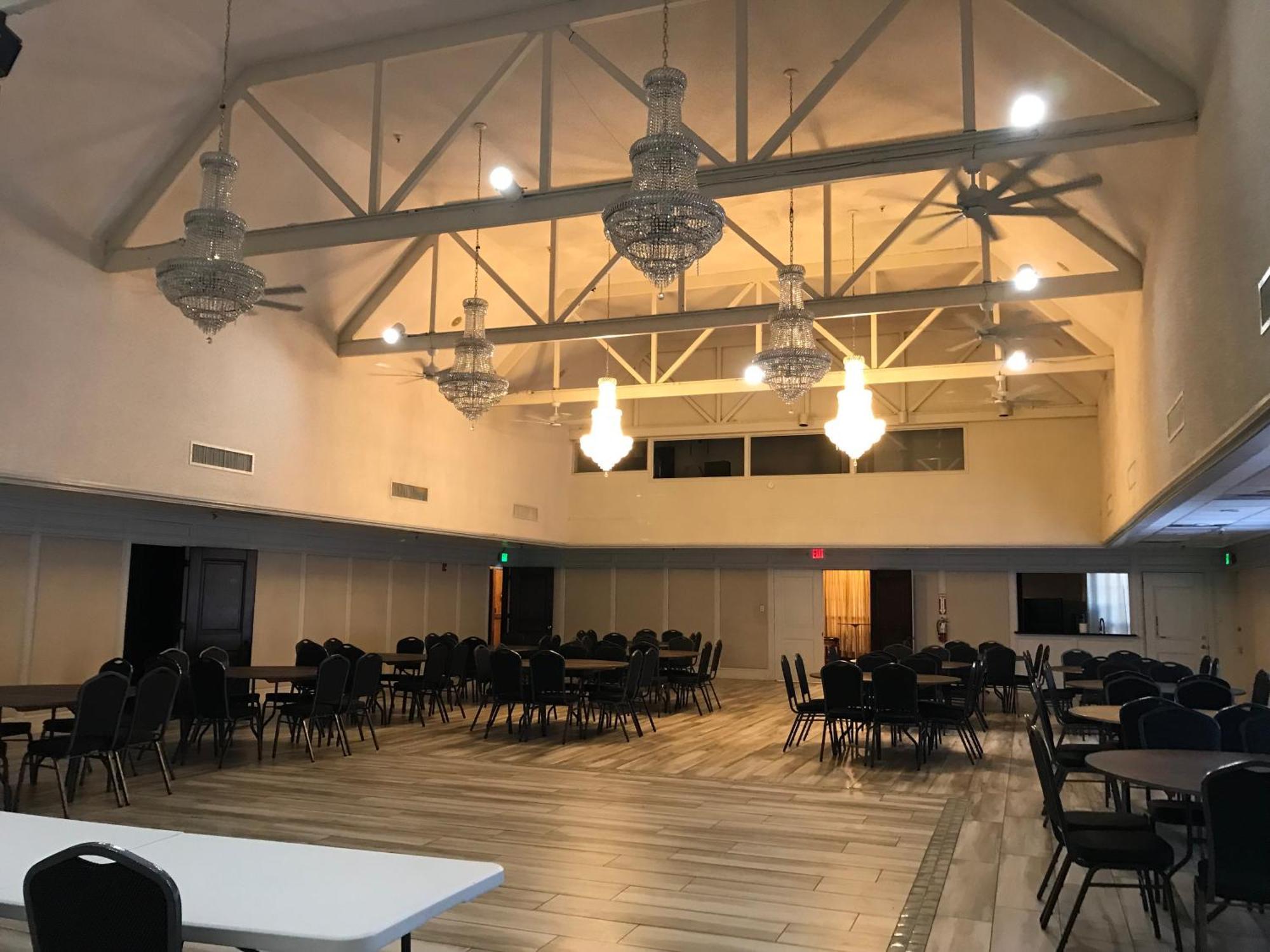 Columbia Lakes Hotel & Conference Center West Columbia エクステリア 写真